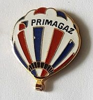 Pin' S  MONTGOLFIERE  PRIMAGAZ  Bleu  Blanc  Rouge - Luchtballons