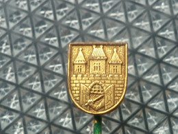 Badge Z-34-3 - CITY UNKNOWN,  Emblème BLASON Ecusson Shield - Steden