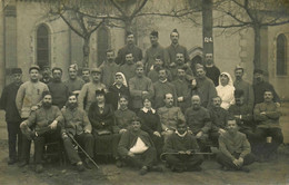 Moulins * Carte Photo * Hôpital Militaire * Soldats Blessés Infirmières Croix Rouge * Photographe B. Scharlowsky - Moulins