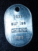Jeton De Taxe Sur Les Chiens "Année 1983 - Liège (Luik) - Belgique / Belgie" Médaille De Chien - Dog License Tax Tag - Monétaires / De Nécessité