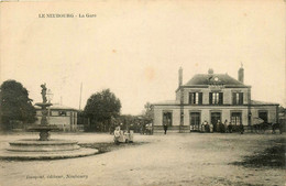 Le Neubourg * Vue Sur La Gare * Le Parvis * Ligne Chemin De Fer De L'eure - Le Neubourg