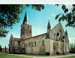 AULNAY EGLISE ROMANE VUE GENERALE - Aulnay