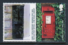 Great Britain 2009 Single 1st Smiler Sheet Commemorative Stamp With Labels From The Post Boxes Set In Unmounted Mint. - Persoonlijke Postzegels