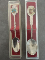 Lot De 2 Cuilleres De Collection Avignon Et Monaco - Cucharas