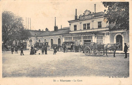 CPA 18 VIERZON LA GARE - Vierzon