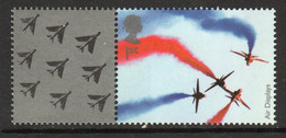 Great Britain 2008 Single 1st Smiler Sheet Commemorative Stamp With Labels From The Air Display Set In Unmounted Mint. - Persoonlijke Postzegels