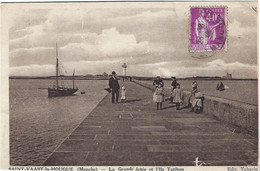 50  Saint  Vaast La Hougue    -   La  Grande  Jetee Et L'ile Tatihou - Saint Vaast La Hougue