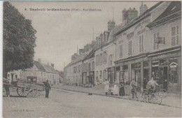 (60) NANTEUIL-LE-HAUDOUIN . Rue Gambetta (Ets Pinçon : Vins, Eaux De Vie, Couleurs /Cycles ALCYON / Pneus Holber) - Nanteuil-le-Haudouin