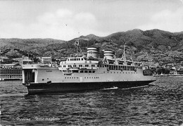 09640 "MESSINA - NAVE TRAGHETTO - FERRY BOAT (CARIDDI)" CART. ILLUSTR. ORIG. SPED. 1959 - Ferries