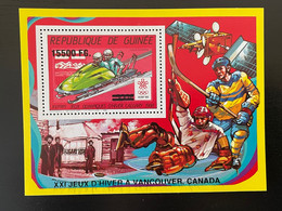 Guinée Guinea 2009 Mi. Bl. 1727 Surchargé Overprint Winter Olympic Calgary 1988 Vancouver 2010 Jeux Olympiques Bobsleigh - Invierno 2010: Vancouver