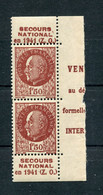 !!! 1,50 F PETAIN, PAIRE VERTICALE DE CARNET AVEC BANDES PUB SECOURS NATIONAL NEUVE ** - Ongebruikt