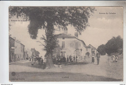 RT33.633  L'ABSIE .DEUX-SEVRES.AVENUE DU CALVAIRE ET AVENUE DE LA GARE.COLLECTION FORESTIER - L'Absie