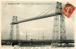 Rochefort Sur Mer * Le Croiseur FORBIN Passant Sous Le Pont Transbordeur * Navire De Guerre - Rochefort