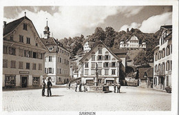 SARNEN → Alter Dorfplatz Mit Dem Landenberg Und Leo Haas-Reinhard, Ca.1920 - Sarnen