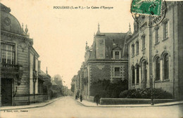 Fougères * Rue Et La Banque Caisse D'épargne * Bank Banco - Fougeres