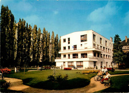 Rennes * La Clinique De Rééducation Fonctionnelle Notre Dame De Lourdes * 54 Rue St Hélier * Hôpital - Rennes