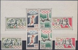 ** 1964 Nyári Olimpia, Tokió Sor Mi 120-123 + Blokk 1 - Other & Unclassified