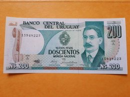 URUGUAY 200 NUEVOS PESOS 1986 UNC - Uruguay