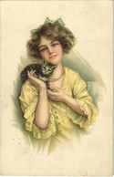 T2/T3 1918 Lady Art Postcard, Cat. Litho (kis Szakadás / Small Tear) - Ohne Zuordnung