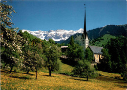 Seewis Im Prättigau, Kirche Mit Blick Auf Die Schesaplana (39-617) * 16. 8. 1993 - Seewis Im Prättigau