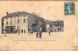 CPA 24 CHAMPNIER REILLAC COIN DE RUE PLACE DE LA REPUBLIQUE (cpa Rare - Autres & Non Classés