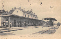 CPA 24 BERGERAC INTERIEUR DE LA GARE LES QUAIS - Bergerac