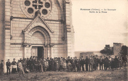 CPA 26 ROUSSAS LE SANCTUAIRE SORTIE DE LA MESSE - Otros & Sin Clasificación