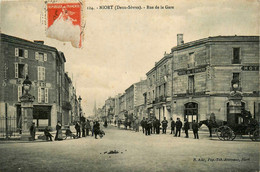 Niort * La Rue De La Gare * Hôtel De L'univers * Restaurant MARTIN * Attelage - Niort