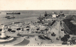 Philippeville (Skikda, Algérie) Le Port, Les Docks Et Le Monument Du 3ème Zouaves - Collection ND Phot Carte N° 135 - Skikda (Philippeville)