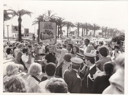 CASSIUS CLAY - MOHAMMED ALI - PUGILE - FOTOGRAFIA - AL FESTIVA DI CANNES - FRANCIA - 1978 - Trading Cards