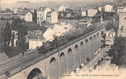 Royat         63       Le Viaduc Avec Train  . Vue Générale Ouest   (voir Scan) - Royat