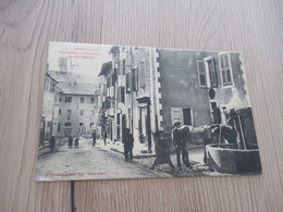 CPA 05 Hautes Alpes Embrun Grande Rue Font Guerce Au Fond L'Hôpital - Embrun