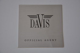 Plaque De Revendeur 'Davis' - Targhe Smaltate (a Partire Dal 1961)