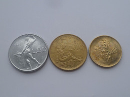 Vintage ! One Lot Of 3 Italy 1970/7782 Repvbblica Italiana Coin (#133-B) - Autres & Non Classés