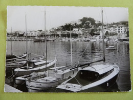 LE LAVANDOU LE PORT ET LA VILLE - Le Lavandou