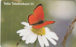 Sweden, 30.390, Fjäril Och Prästkrage, Butterfly And Flower, 2 Scans. - Vlinders