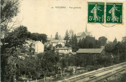 Vouziers * Vue Générale Du Village * Ligne Chemin De Fer Des Ardennes - Vouziers