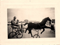 St Jean De Monts * Photo Ancienne * Jeu De Cheval Attelé , Promenade * Jeu Jouet Cheval Bois Attelage - Saint Jean De Monts