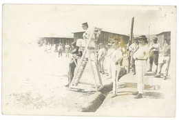 Cpa Carte-photo Militaire, Soldats Camp, Prisonniers De Guerre Camp Tauberbischofsheim (postée Vers Rochegude Drôme ) - Personen