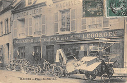 CPA 28 ILLIERS PLACE DU MARCHE (cpa Rare - Illiers-Combray