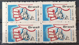 C 612 Brazil Stamp Fund Of United Nations For Children's Hand 1968 Block Of 4 - Sonstige & Ohne Zuordnung