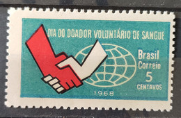 C 621 Brazil Stamp Blood Donor Day 1968 1 - Andere & Zonder Classificatie