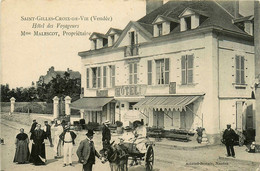 St Gilles Croix De Vie * Devanture Façade Hôtel Des Voyageurs , Mme MALESCOT Propriétaire * Attelage âne - Saint Gilles Croix De Vie