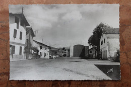 ITXASSOU (64) - LE VILLAGE ET LE FRONTON - CARTE CPSM GRAND FORMAT - Itxassou