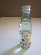 Mignonnette Alcool RHUM BACARDI SUPERIEUR Pleine - Miniaturflaschen