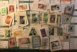 Petit Lot De 45 Timbres De Monaco Des Années 1950 Oblitérés Sur Fragments Dont 19 Préoblitérés (avec Doublons) - Used Stamps