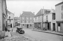 PN 005 - PUY DE DOME - MONTAIGUT EN COMBRAILLE - Grand'Rue  - Plaque Photo Originale - Plaques De Verre