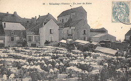 89-VEZELAY- UN JOUR DE FOIRE - Vezelay