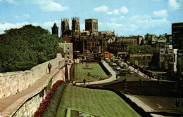 N°84902 -cpsm York From The City Walls - York