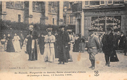 89-SENS-SA MAJESTE MARGUERITE DE SAVOIE, REINE DOUAIRIERE D'ITALIE DE PASSAGE A SENS 12 OCTOBRE 1906 - Sens